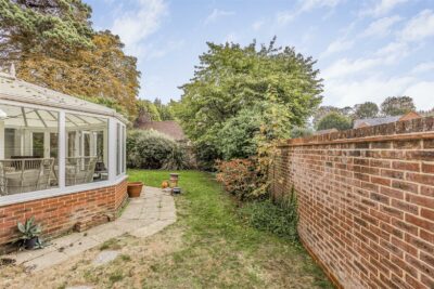 house - detached for sale highlands road