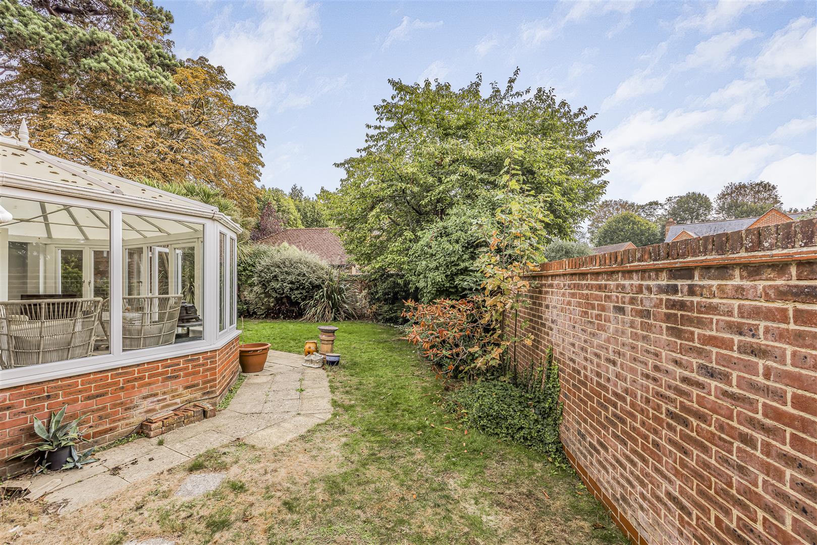 house - detached for sale highlands road