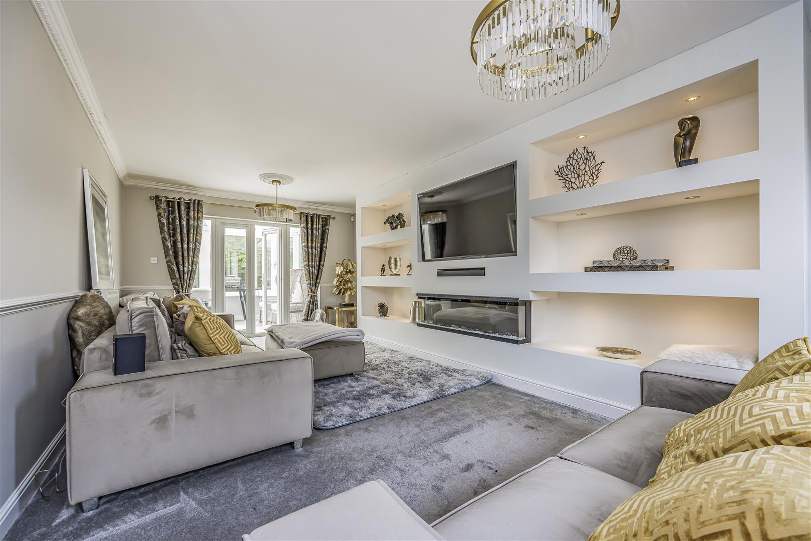 house - detached for sale highlands road