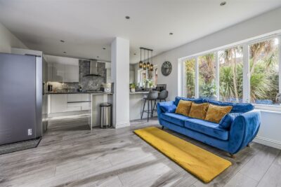 house - detached for sale highlands road