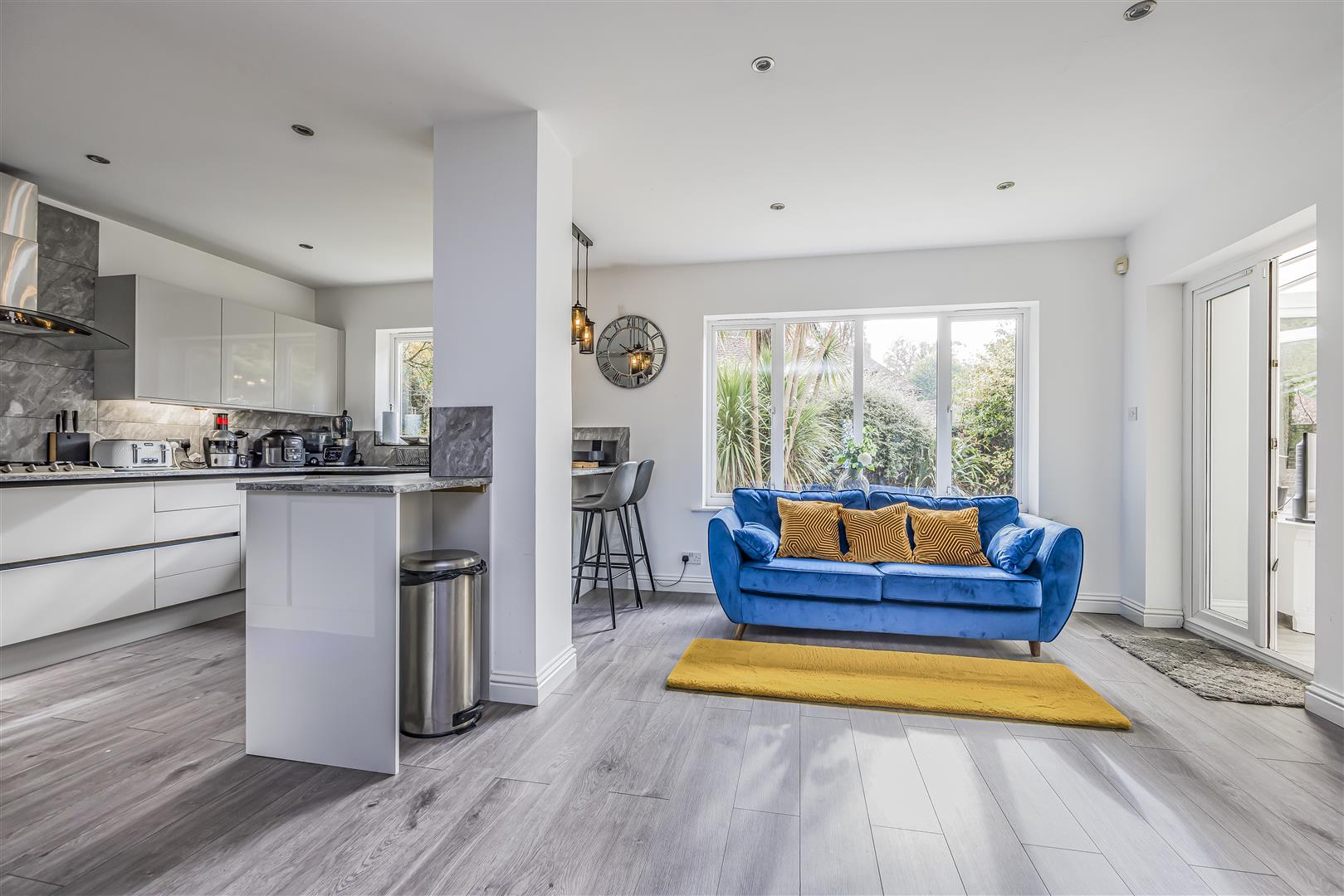 house - detached for sale highlands road