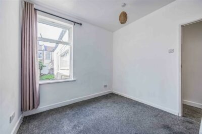 house for sale sutherland road