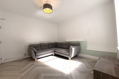 house of multiple occupancy for rent tower street