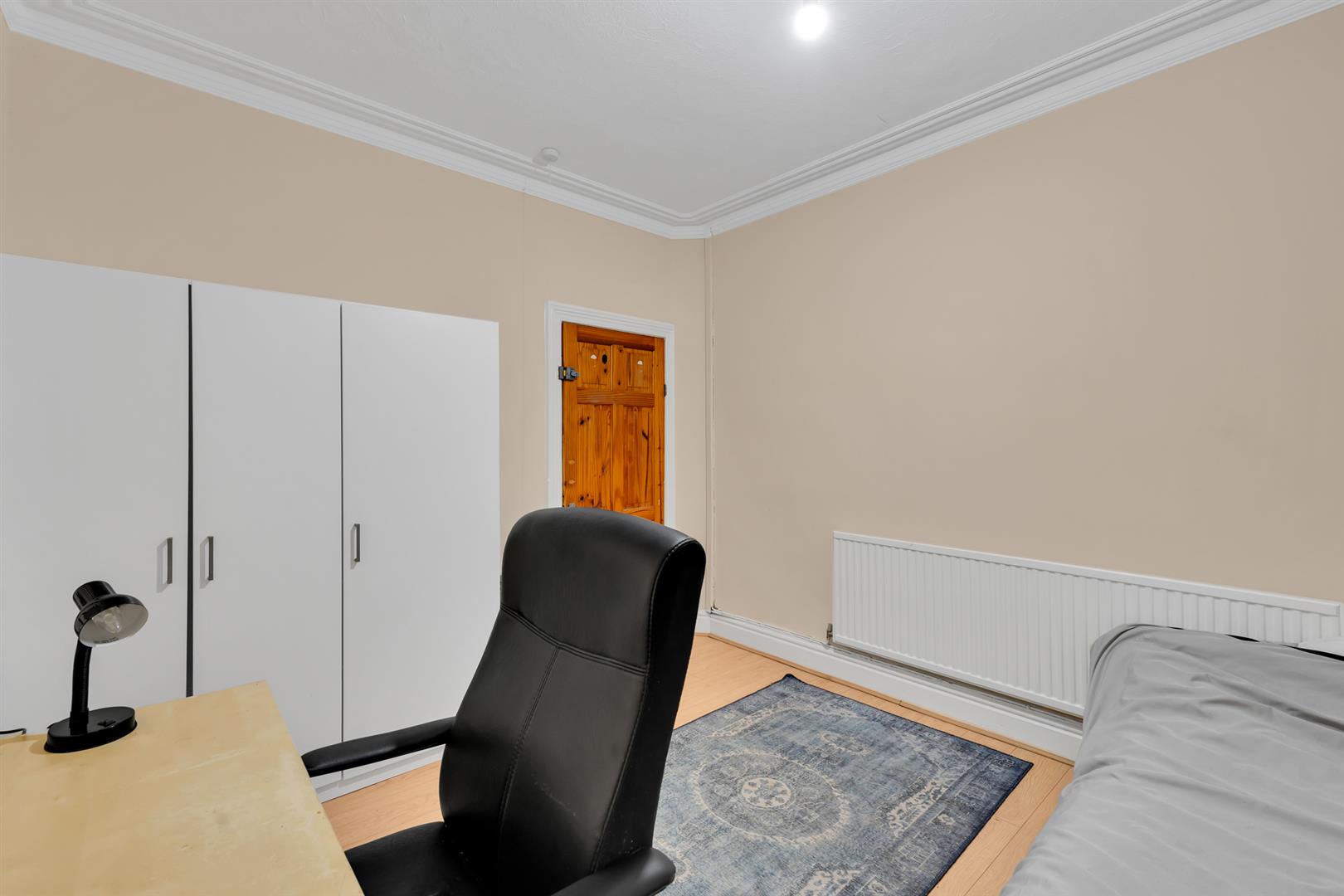 house - terraced for sale queen street