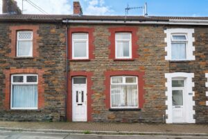 house - terraced for sale queen street