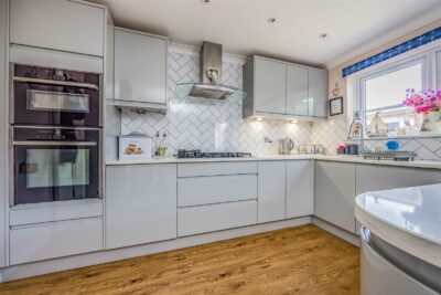 house for sale lind road