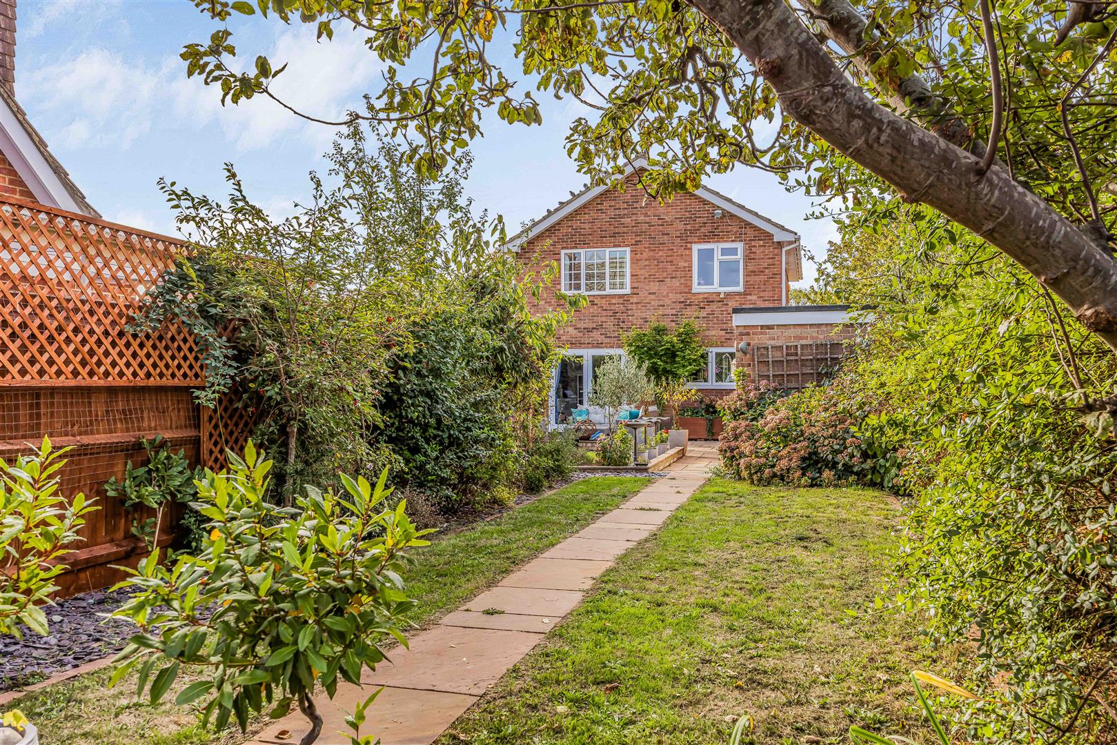 house for sale lind road