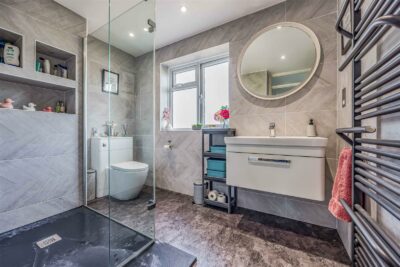 house for sale lind road