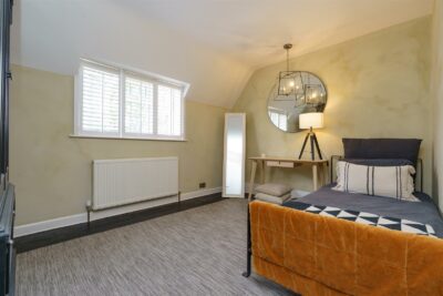 house - detached for sale hambledon road