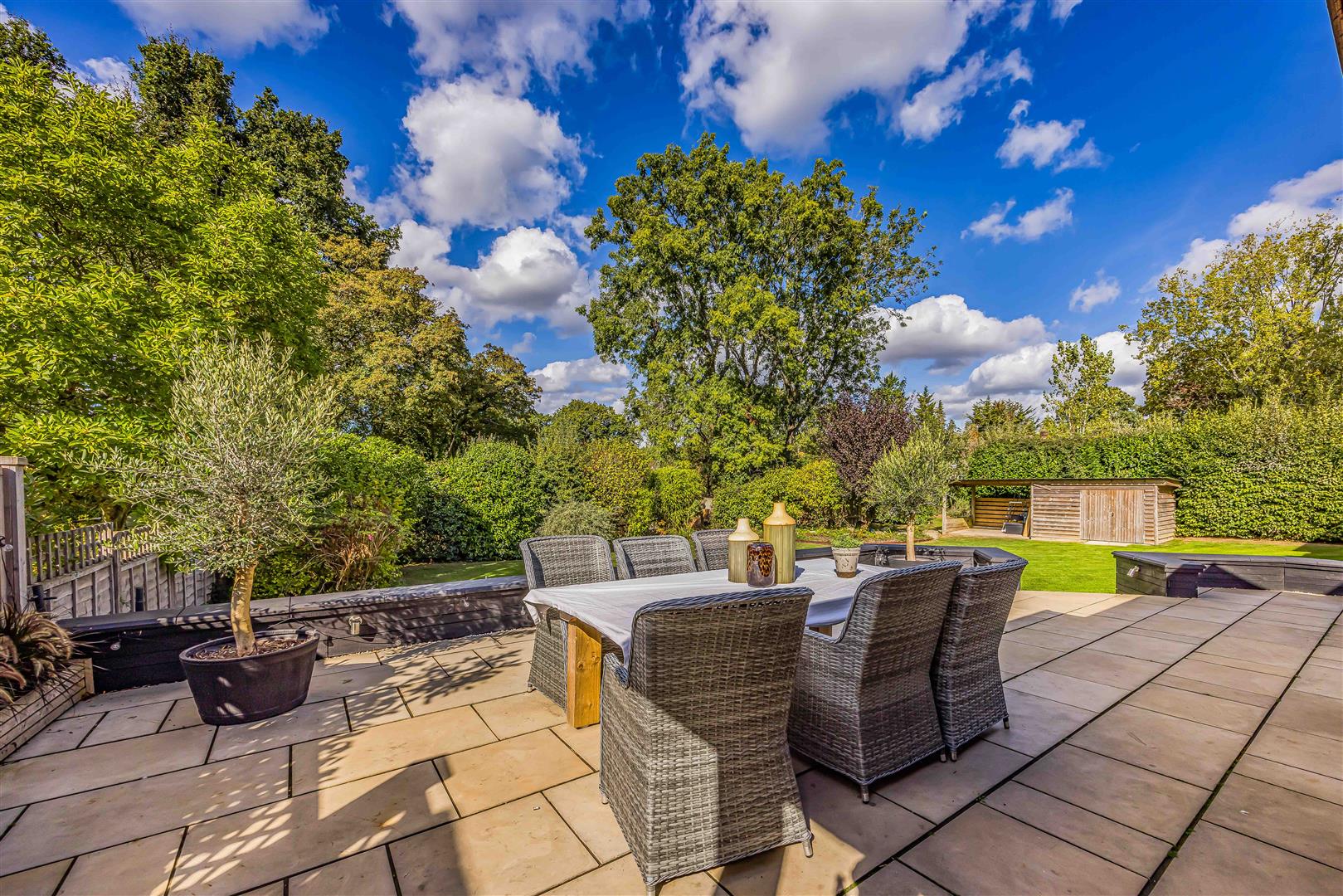 house - detached for sale hambledon road