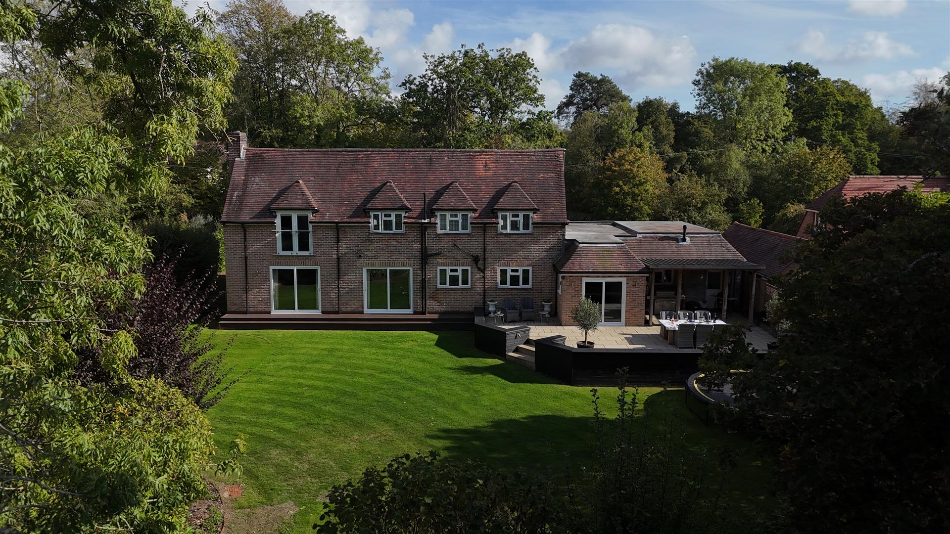 house - detached for sale hambledon road