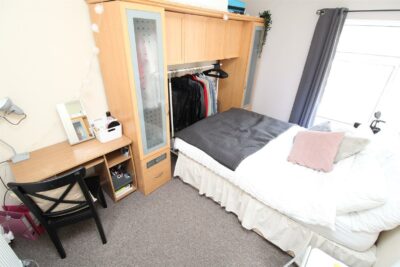 house for rent queen street
