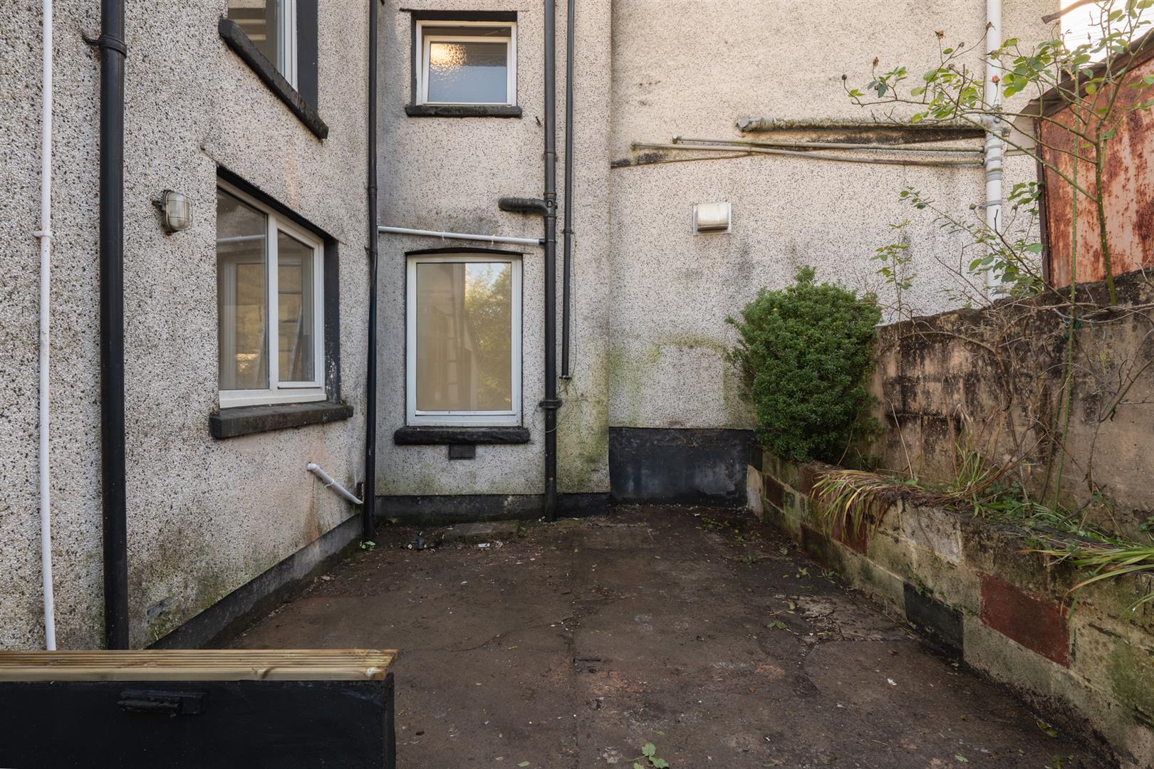 house for sale institute road