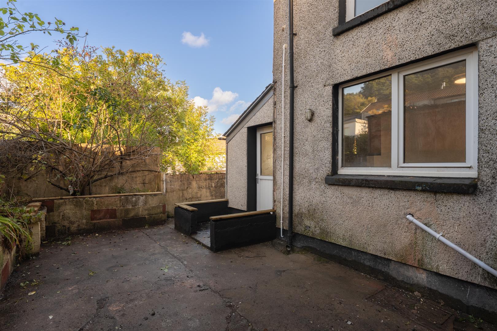 house for sale institute road