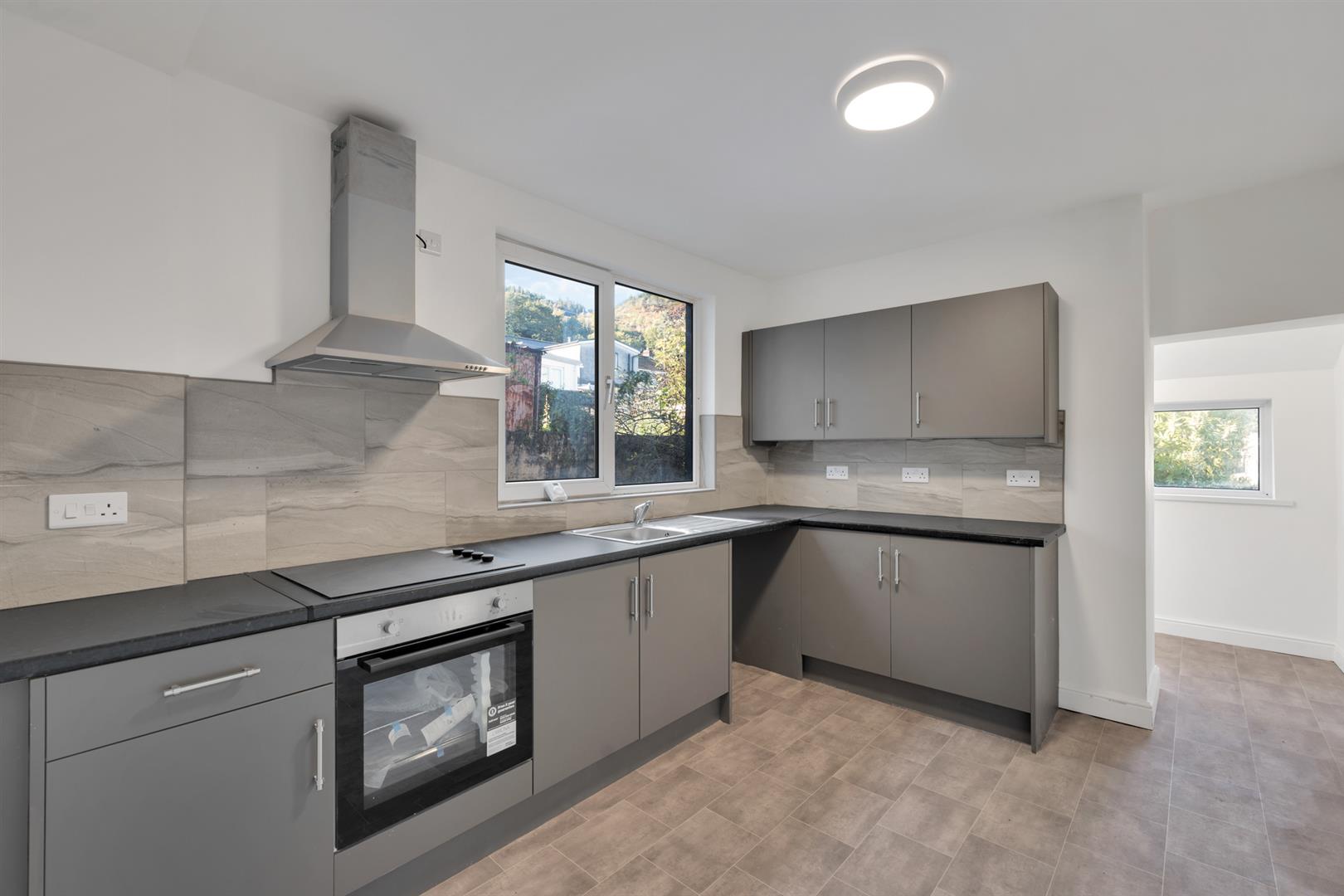 house for sale institute road
