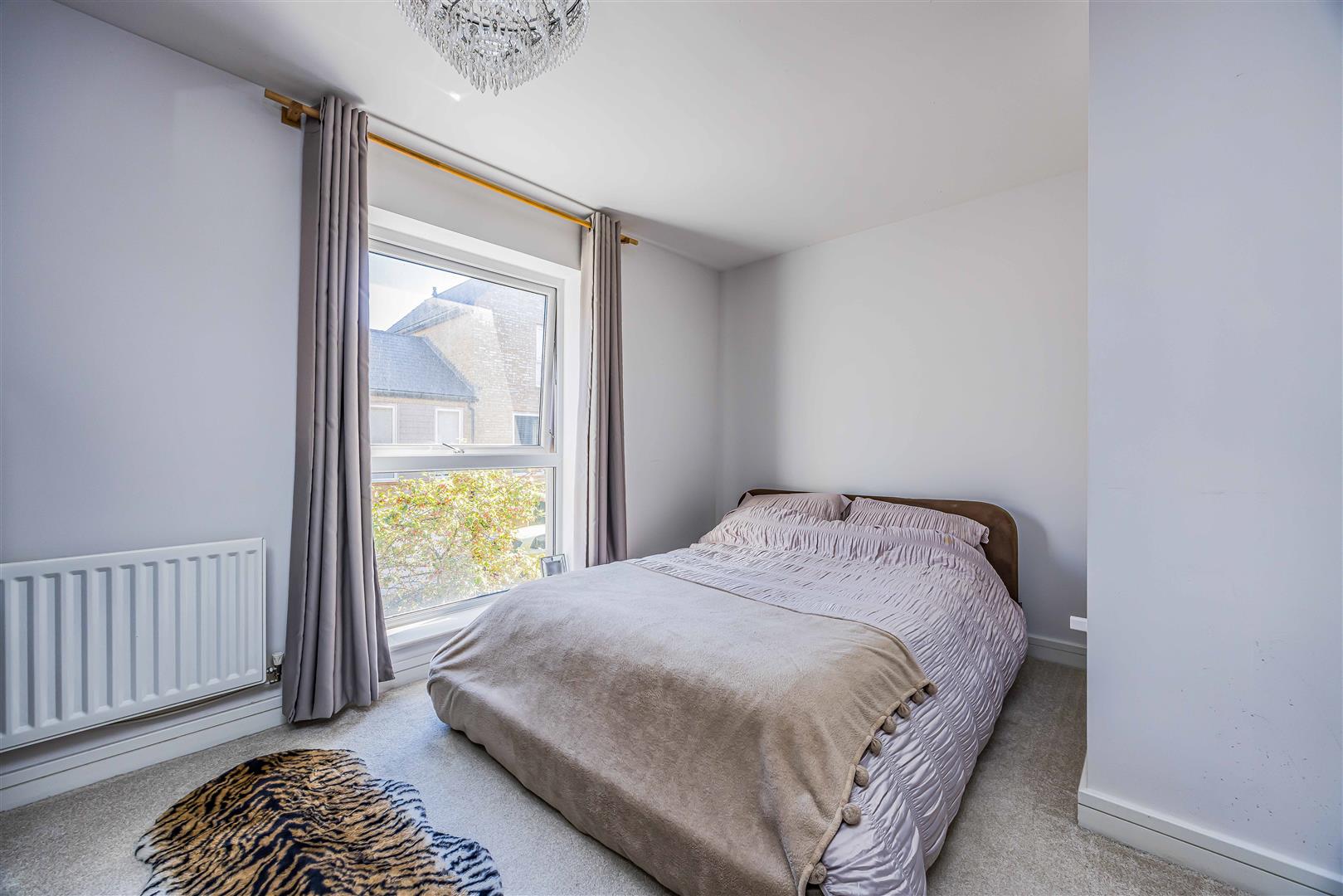 flat for sale brunel way